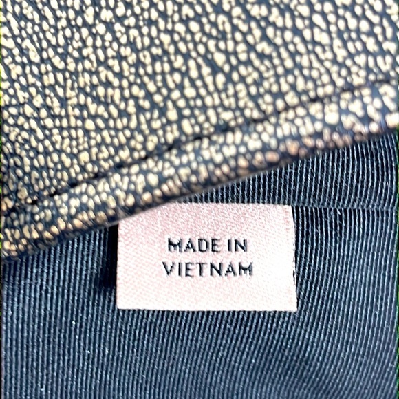 Coach Chicago Ellis Metallic Bronze Pebble Leather Large Tote Bag - Picture 7 of 16